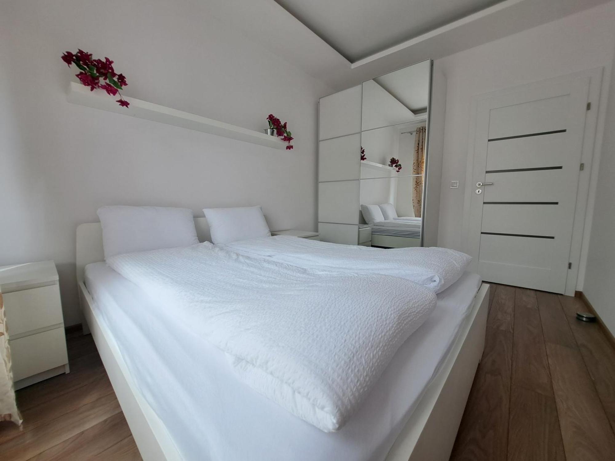 Apartament Warszawa Wilanow Luaran gambar